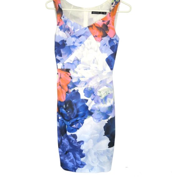KAREN MILLEN Dresses & Skirts - KAREN MILLEN - FLOWER PENCIL DRESS - SIZE 6 - NEW CONDITION